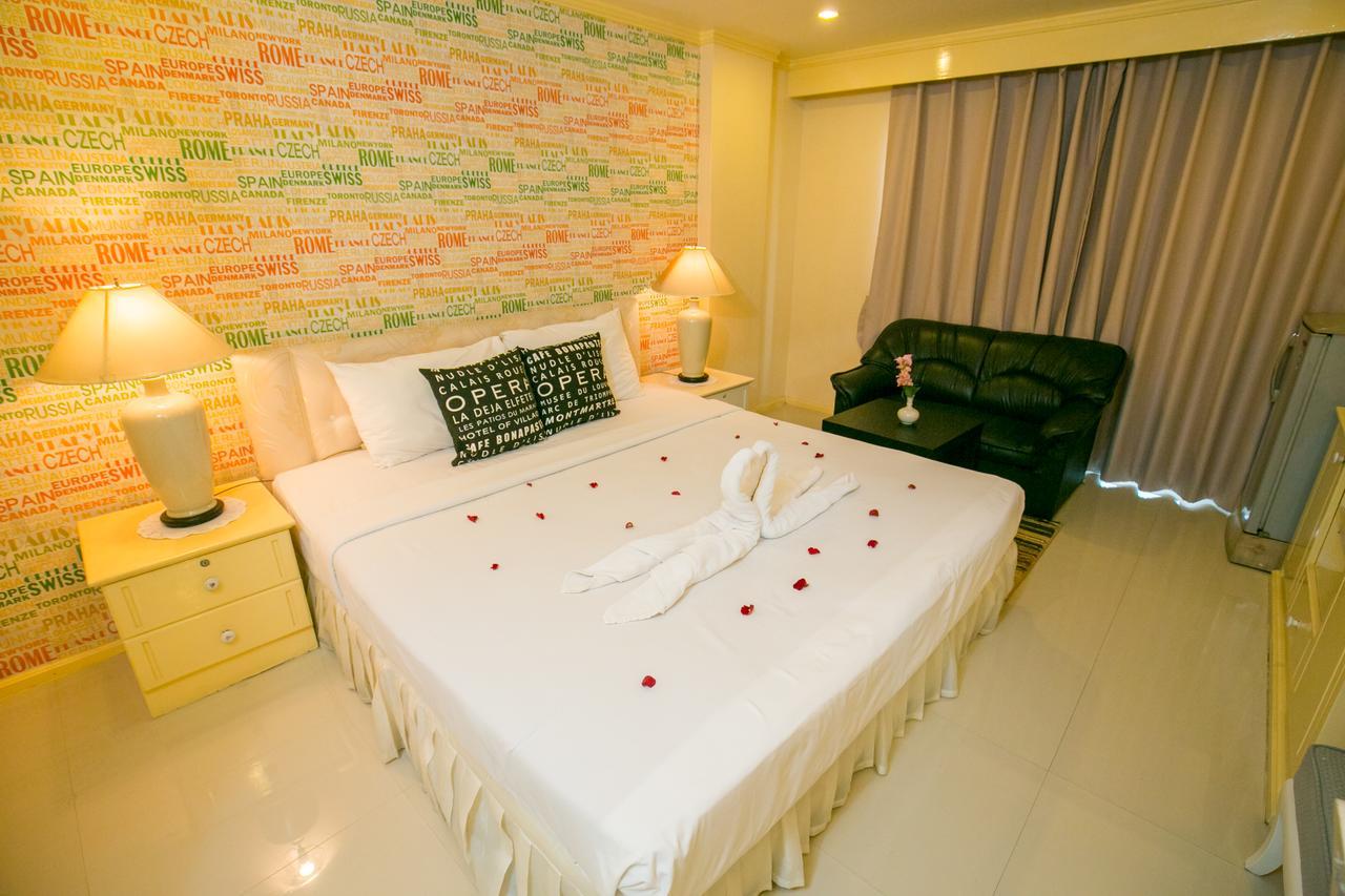 Le Paradis Bangkok Exterior foto